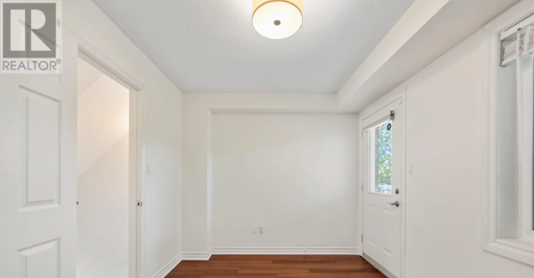 21 Littleyork Road, Toronto, ON, M4E 3W6 - 13