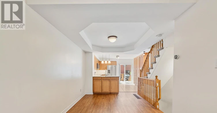 21 Littleyork Road, Toronto, ON, M4E 3W6 - 5