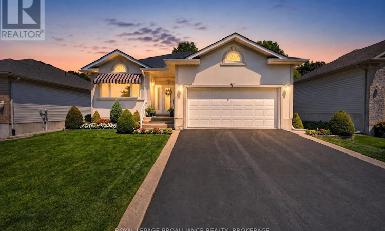 657 Roosevelt Drive