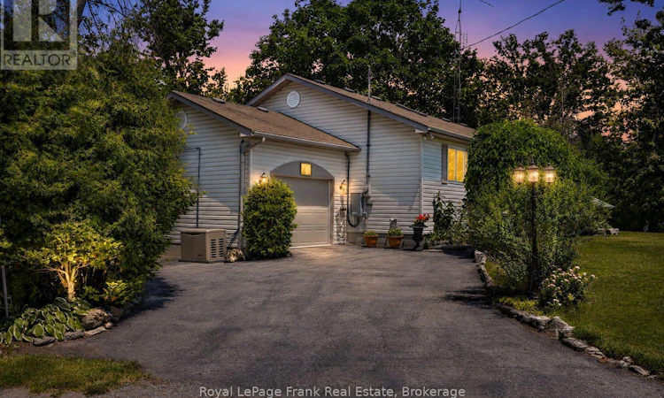 2 Ideal Point Road S