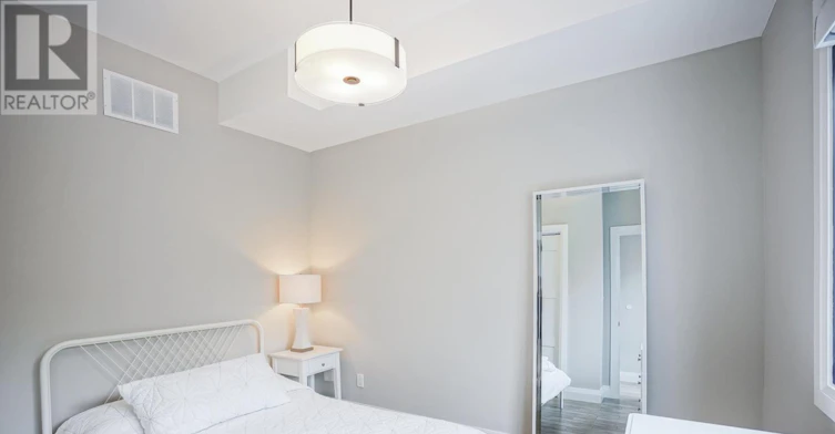 2-50 Russell Street, Toronto, ON, M5S 1B7 - 16
