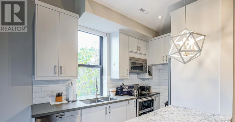 2-50 Russell Street, Toronto, ON, M5S 1B7 - 12