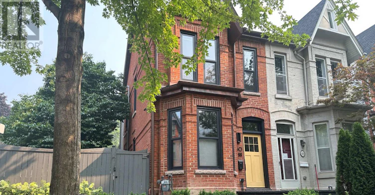 2-50 Russell Street, Toronto, ON, M5S 1B7 - 2