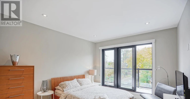 2-50 Russell Street, Toronto, ON, M5S 1B7 - 24