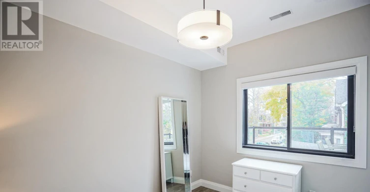 2-50 Russell Street, Toronto, ON, M5S 1B7 - 14
