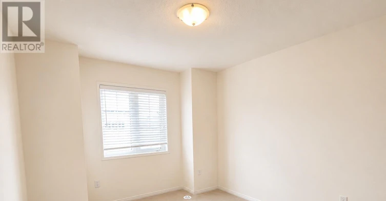 124-2645 Eaglesham Path, Oshawa, ON, L1L 0M7 - 9