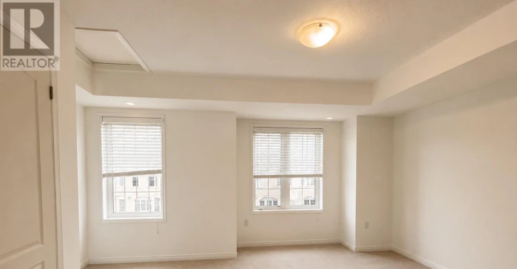 124-2645 Eaglesham Path, Oshawa, ON, L1L 0M7 - 4
