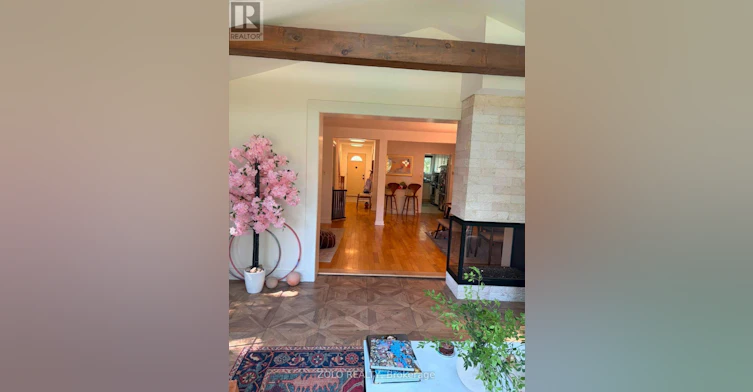 2595 Altadena Court, Mississauga, ON, L5K 1G1 - 3