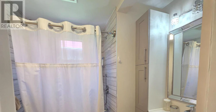 77 Paradise Road S, Hamilton, ON, L8S 1S3 - 8