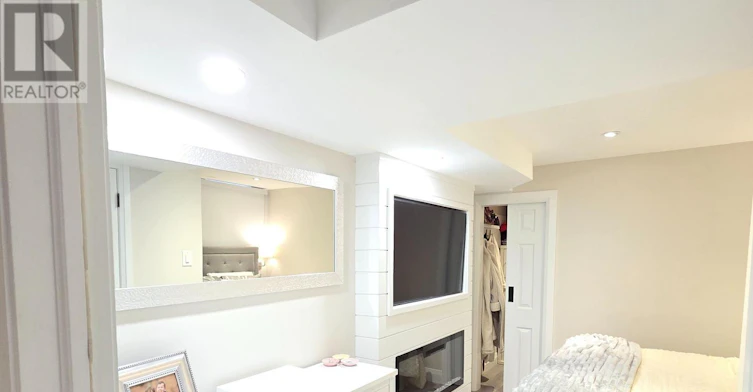 77 Paradise Road S, Hamilton, ON, L8S 1S3 - 10