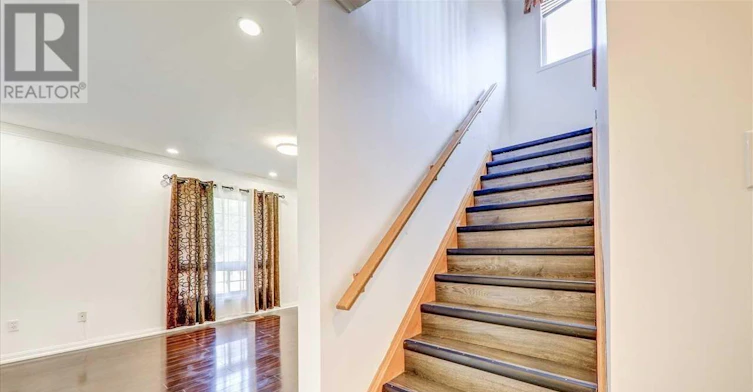 35 Pitchpine Drive, Toronto, ON, M1X 1Y1 - 19