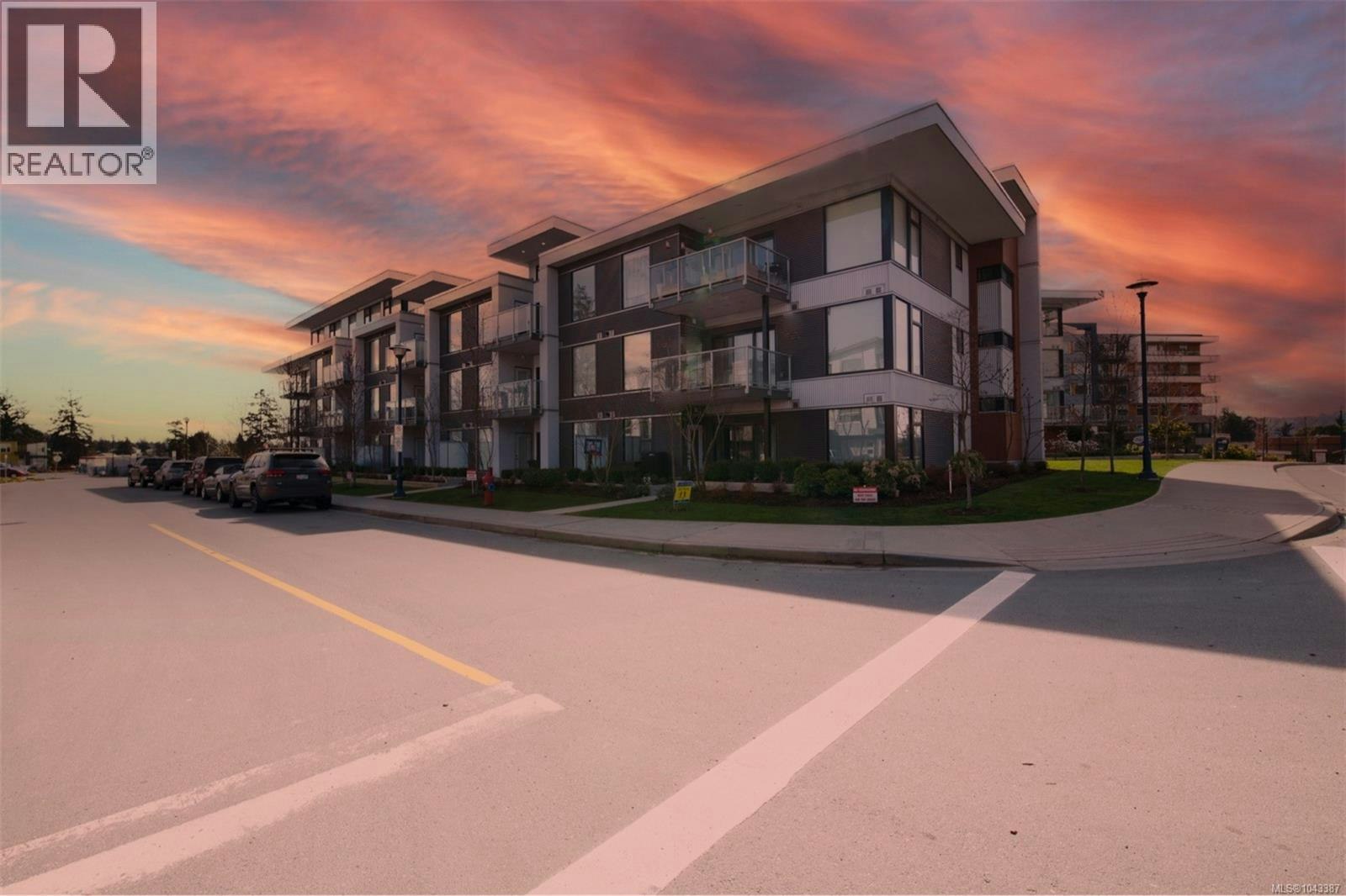 318-950 Whirlaway Crescent, Langford, BC, V9B 0Y3