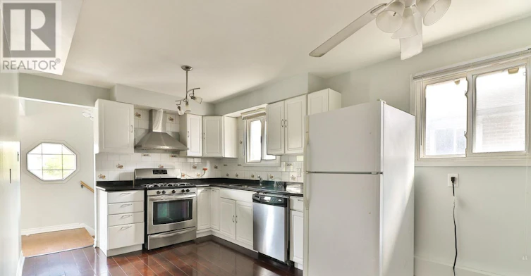 UPPER-489 Fergo Avenue, Mississauga, ON, L5B 2J2 - 4