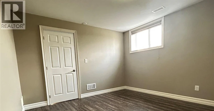 LOWER-2125 Fox Run Road, Leamington, ON, N8H 3V7 - 10