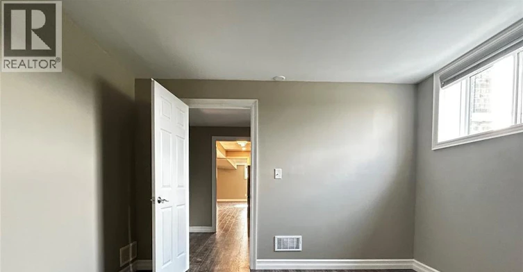 LOWER-2125 Fox Run Road, Leamington, ON, N8H 3V7 - 11