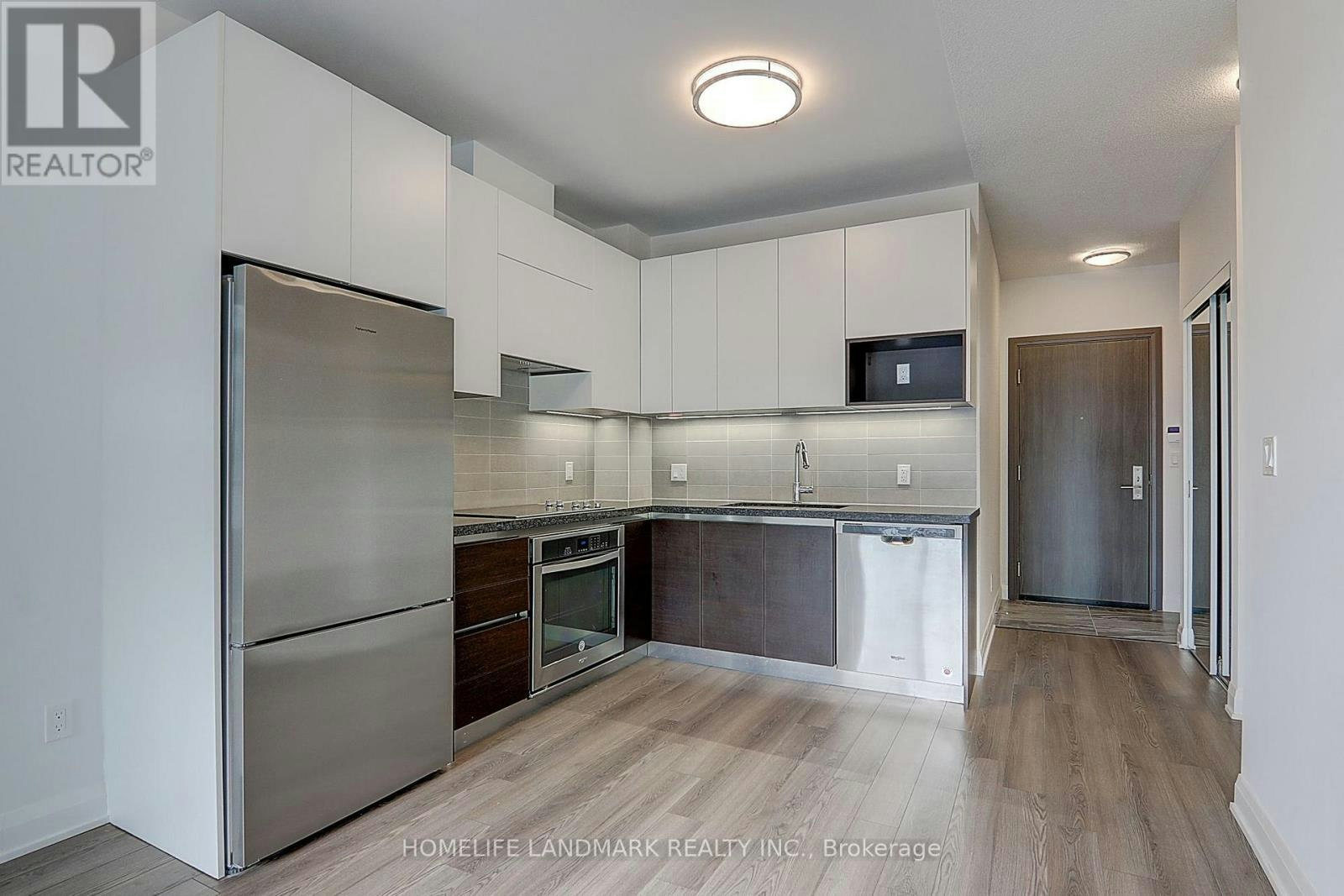 506-25 Water Walk Drive, Markham, ON, L6G 0G3