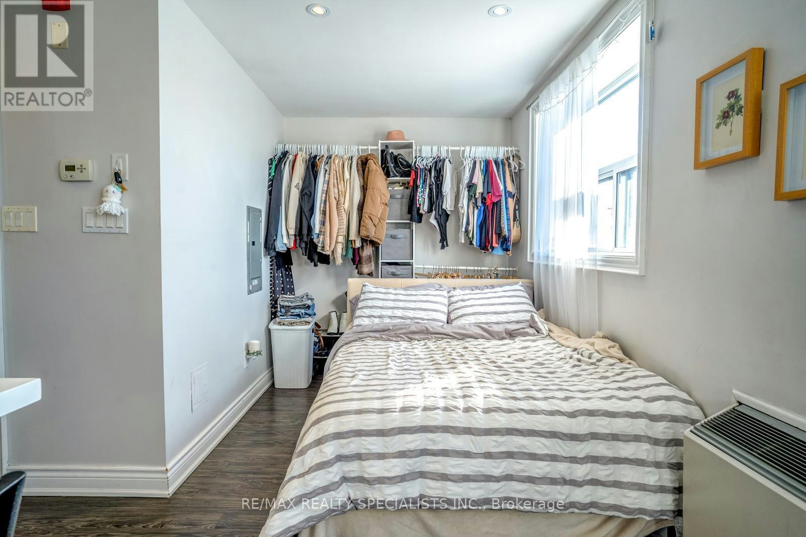1-6 Brant Street, Mississauga, ON, L5G 3N8 - 7
