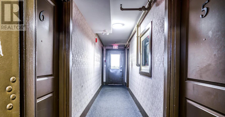 1-6 Brant Street, Mississauga, ON, L5G 3N8 - 11