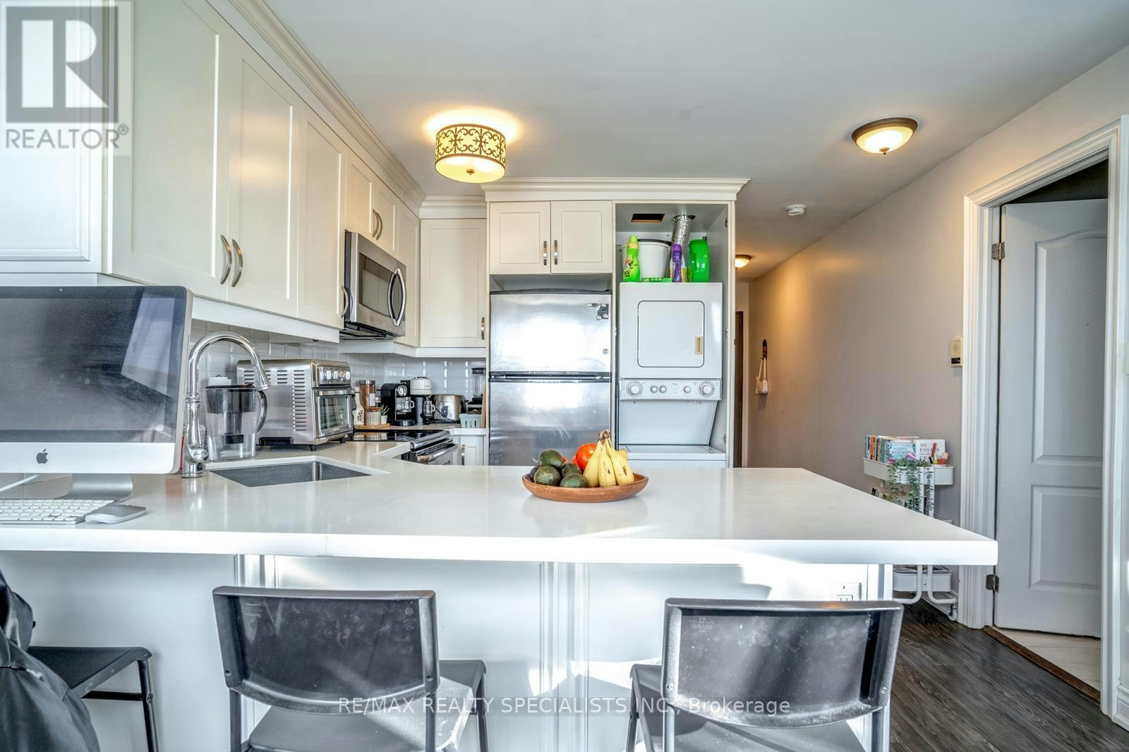 1-6 Brant Street, Mississauga, ON, L5G 3N8 - 4