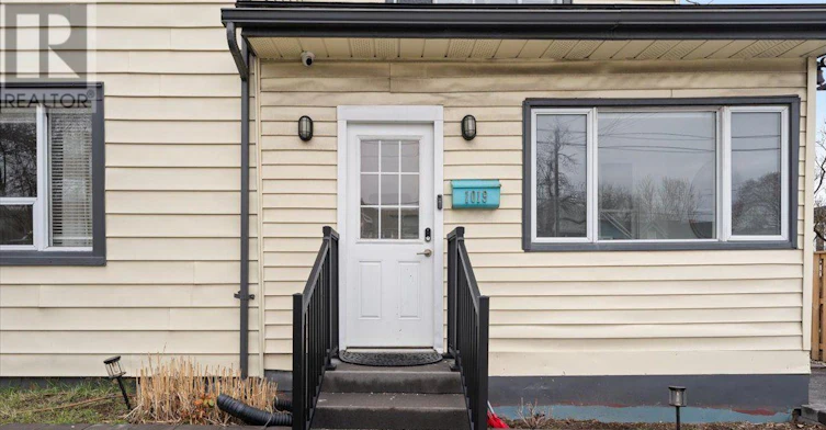 1019 Beach Boulevard, Hamilton, ON, L8H 6Z8 - 5