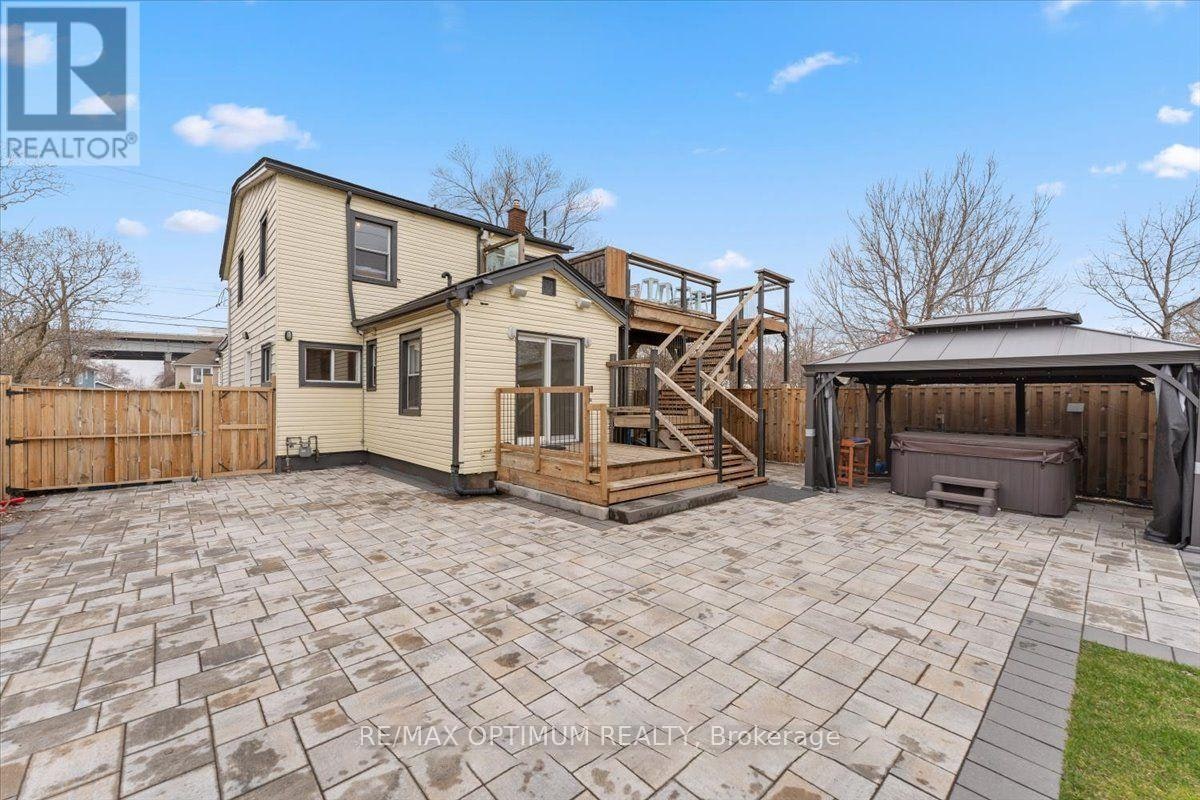 1019 Beach Boulevard, Hamilton, ON, L8H 6Z8 - 38