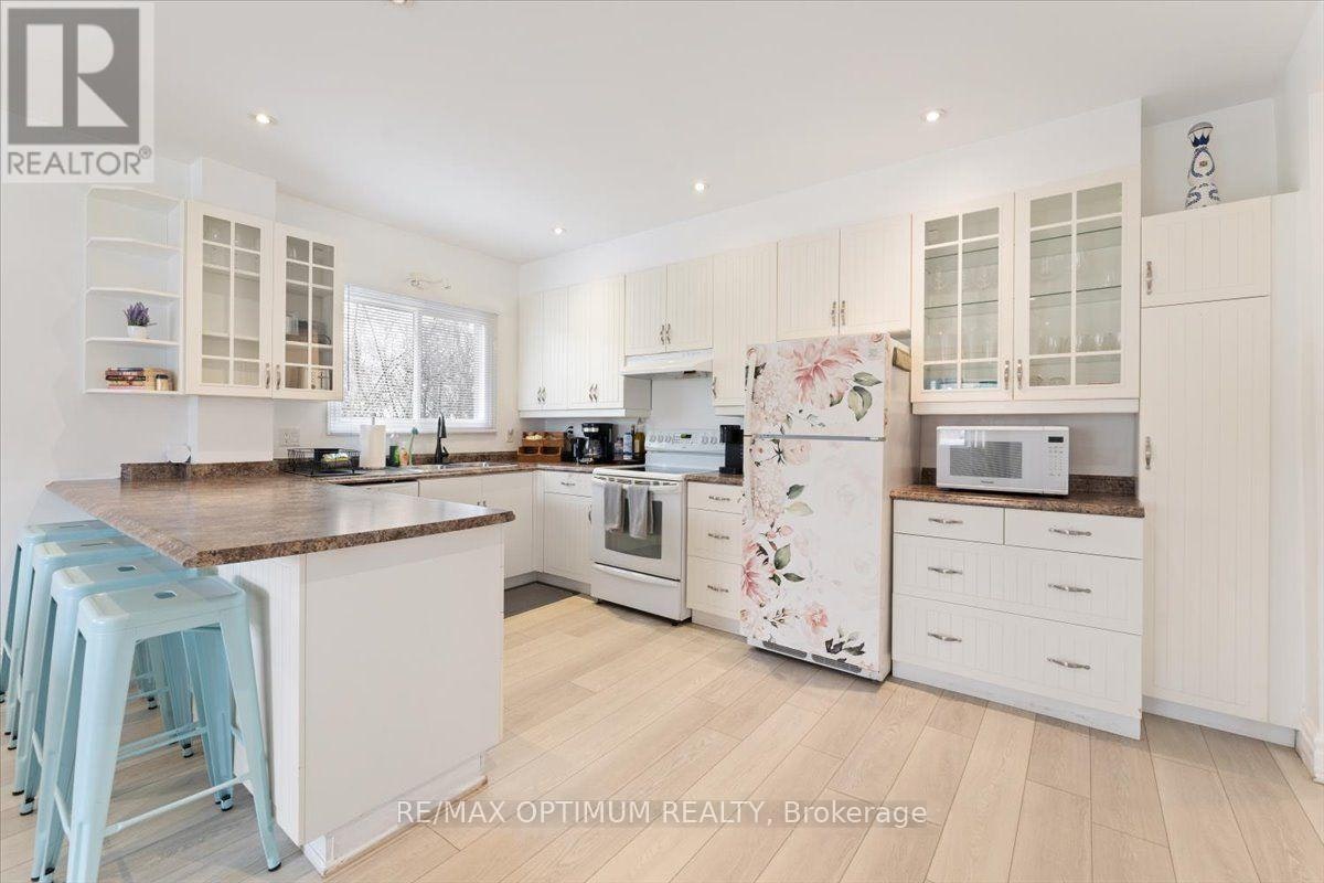 1019 Beach Boulevard, Hamilton, ON, L8H 6Z8 - 10