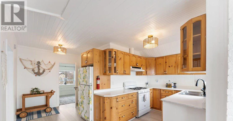 1019 Beach Boulevard, Hamilton, ON, L8H 6Z8 - 24