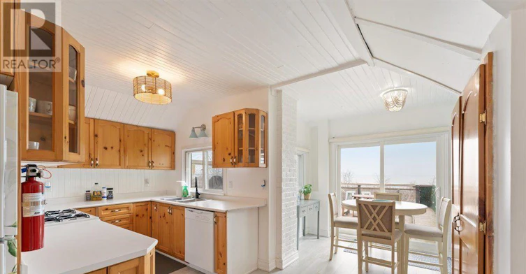 1019 Beach Boulevard, Hamilton, ON, L8H 6Z8 - 21