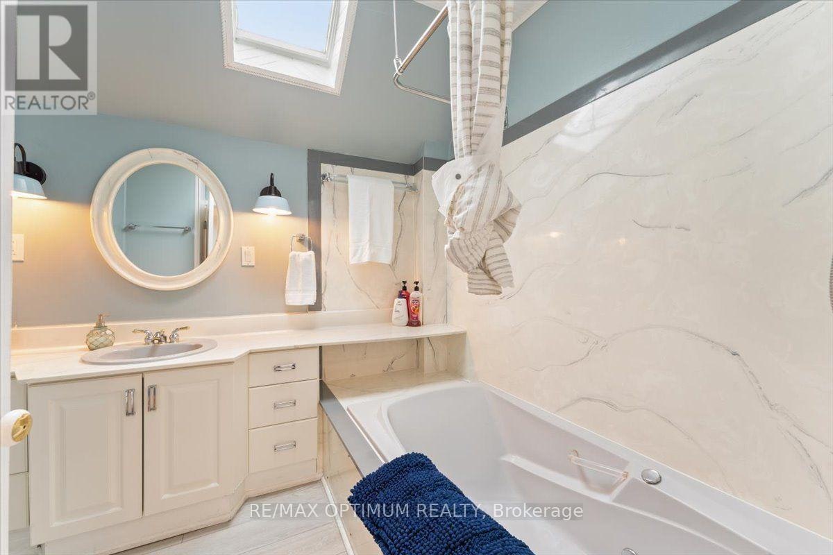 1019 Beach Boulevard, Hamilton, ON, L8H 6Z8 - 28