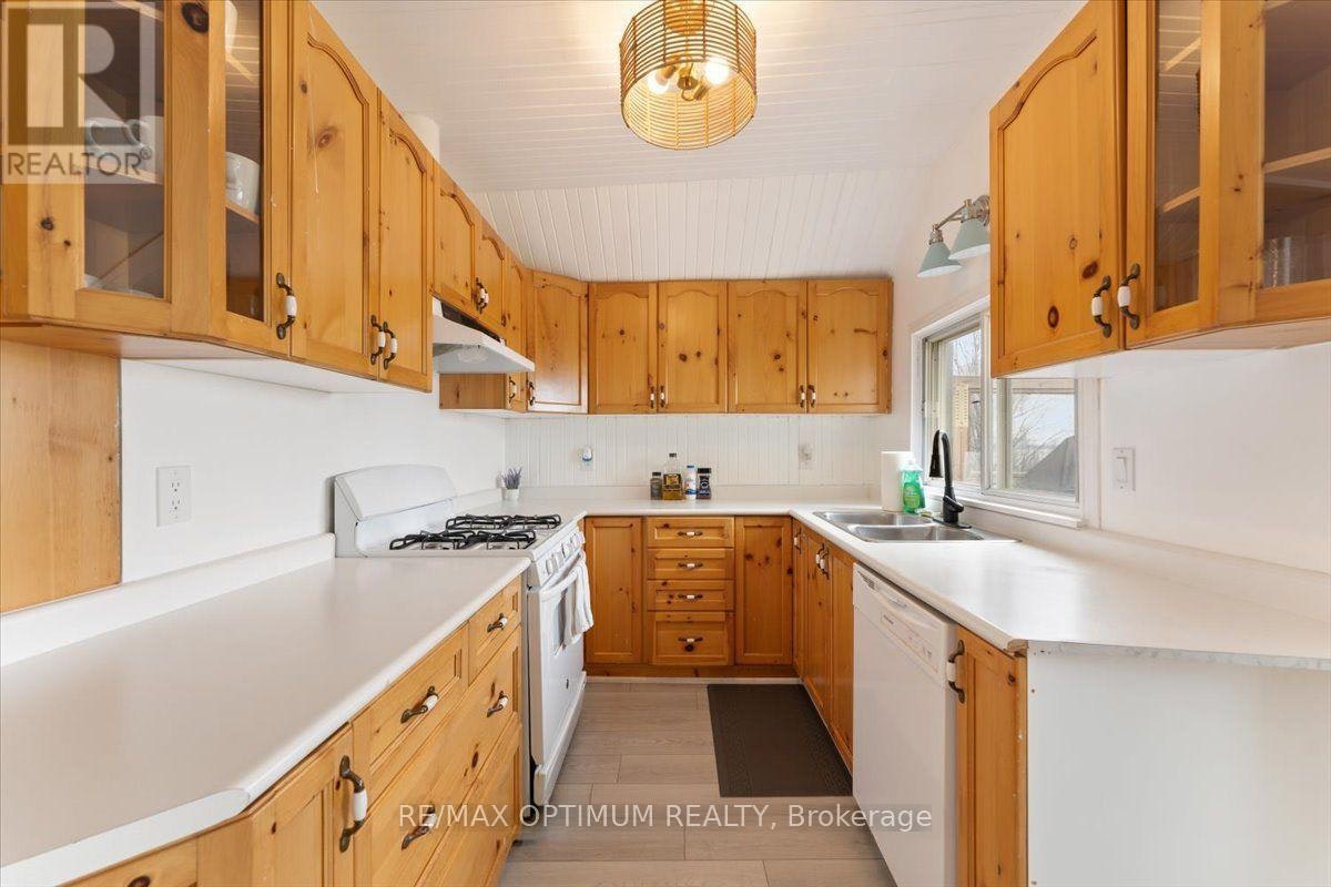 1019 Beach Boulevard, Hamilton, ON, L8H 6Z8 - 25