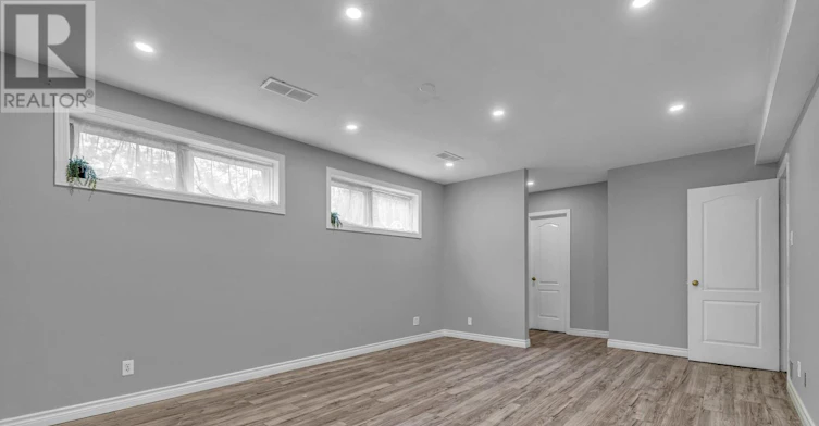 924 Rex Avenue, Ottawa, ON, K2A 2P7 - 25