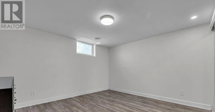924 Rex Avenue, Ottawa, ON, K2A 2P7 - 16