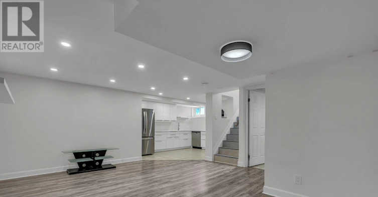 924 Rex Avenue, Ottawa, ON, K2A 2P7 - 13