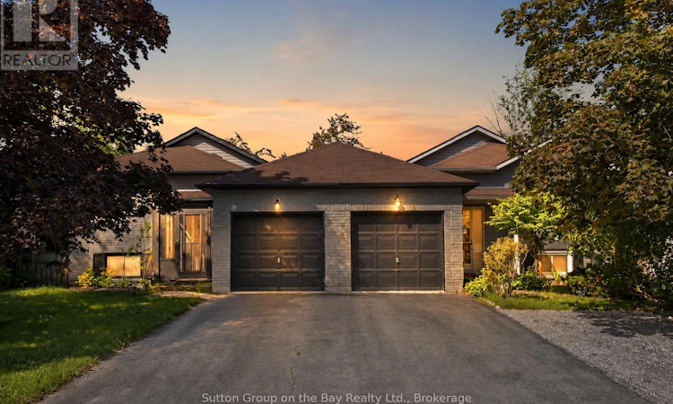6 Donald Crescent