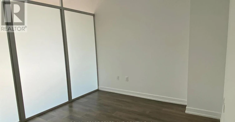 3101-426 University Avenue, Toronto, ON, M5G 1S9 - 7