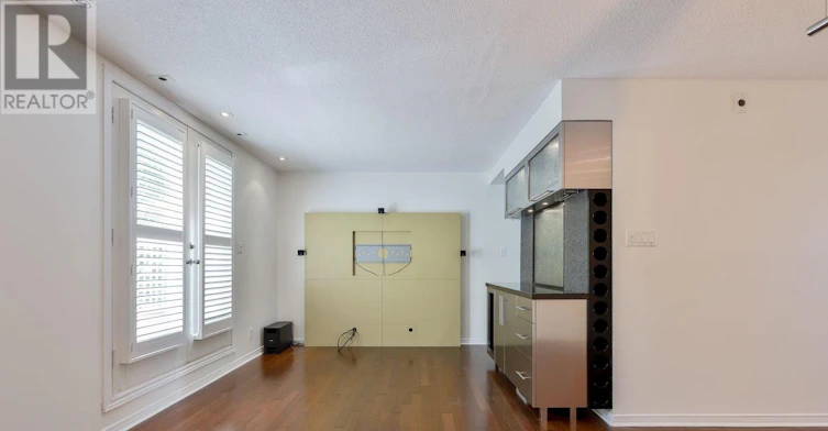 2211-12 Sudbury Street, Toronto, ON, M6J 3W7 - 5