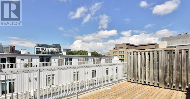2211-12 Sudbury Street, Toronto, ON, M6J 3W7 - 22