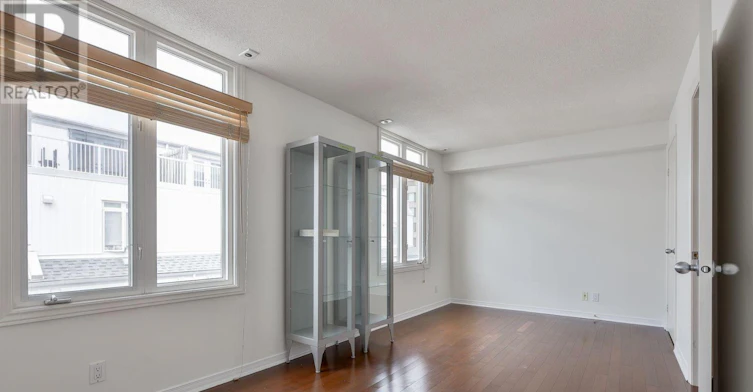 2211-12 Sudbury Street, Toronto, ON, M6J 3W7 - 11