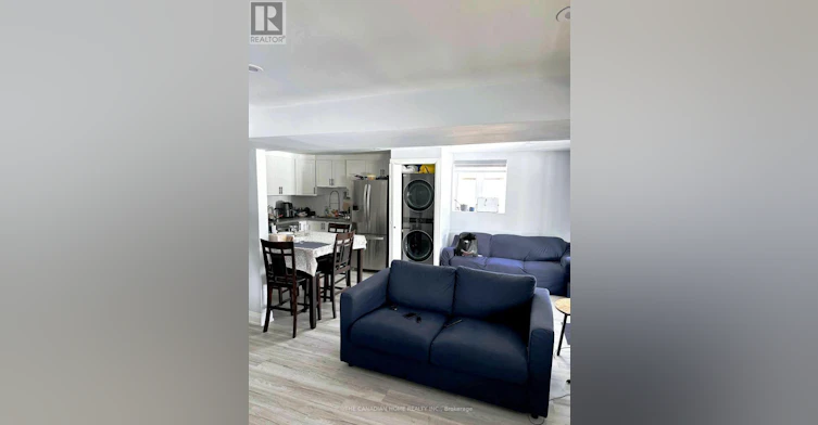 41 Greybeaver Trail, Toronto, ON, M1C 4N6 - 4