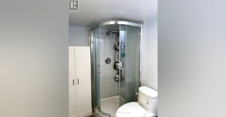 41 Greybeaver Trail, Toronto, ON, M1C 4N6 - 8