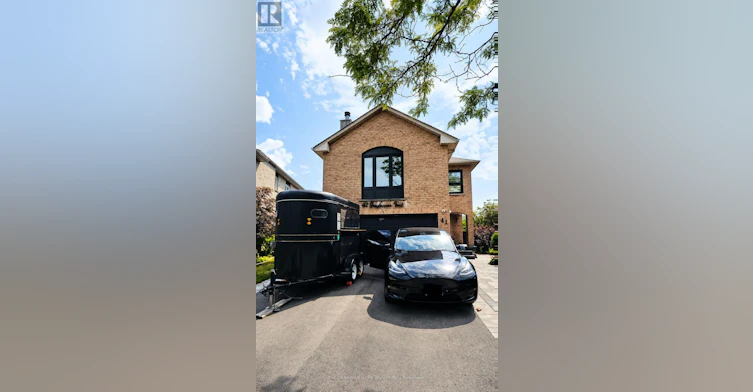 41 Greybeaver Trail, Toronto, ON, M1C 4N6