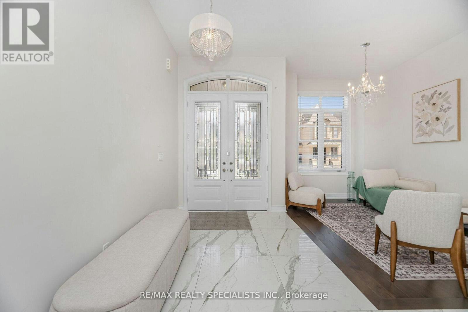53 Threshingmills Boulevard, Oakville, ON, L6H 0V6 - 3