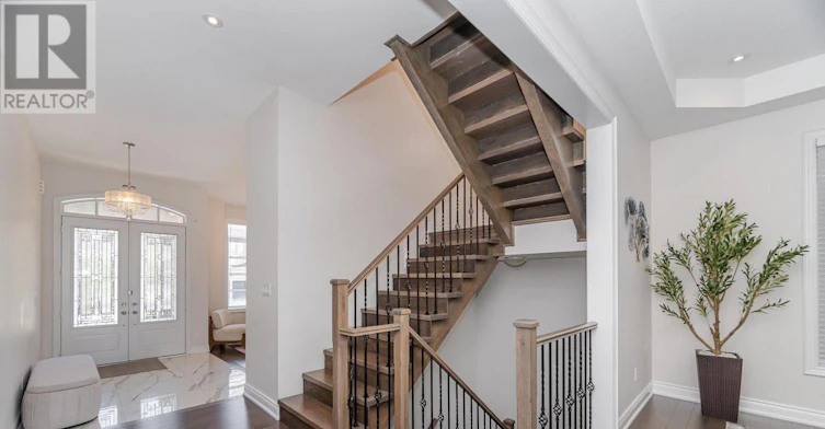53 Threshingmills Boulevard, Oakville, ON, L6H 0V6 - 7