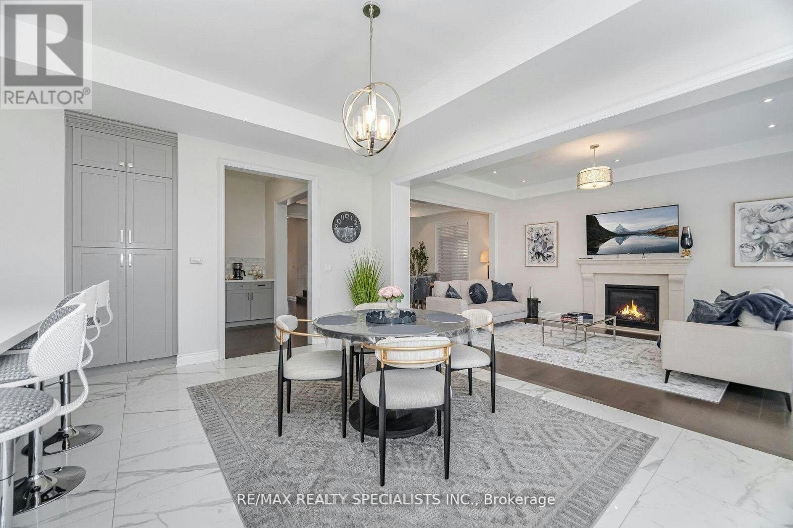 53 Threshingmills Boulevard, Oakville, ON, L6H 0V6 - 9