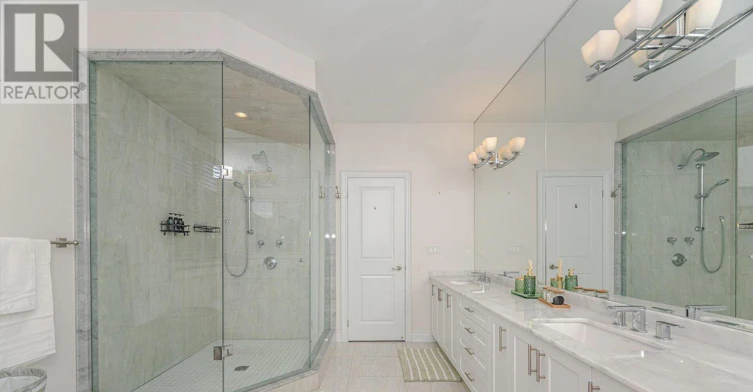 53 Threshingmills Boulevard, Oakville, ON, L6H 0V6 - 18