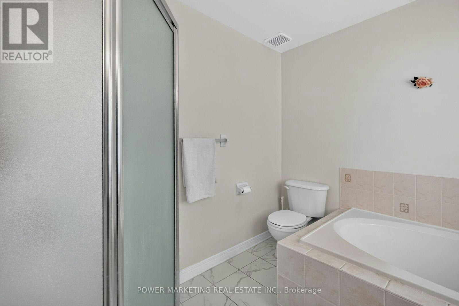 6886 Edgar Brault Street, Ottawa, ON, K1C 1L7 - 41
