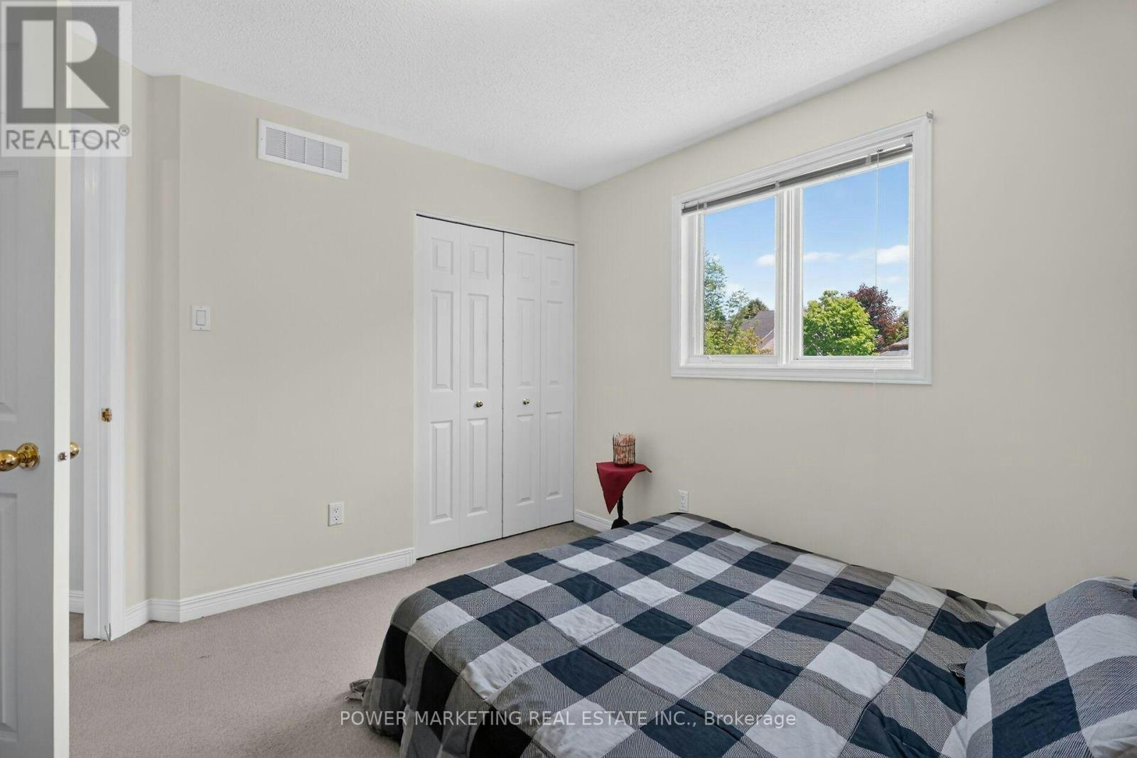 6886 Edgar Brault Street, Ottawa, ON, K1C 1L7 - 33