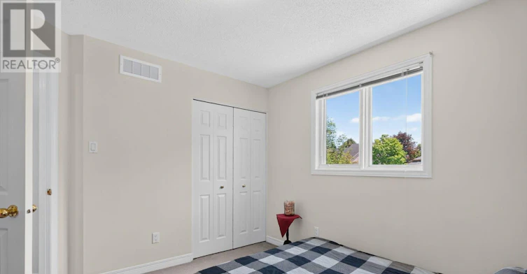 6886 Edgar Brault Street, Ottawa, ON, K1C 1L7 - 33