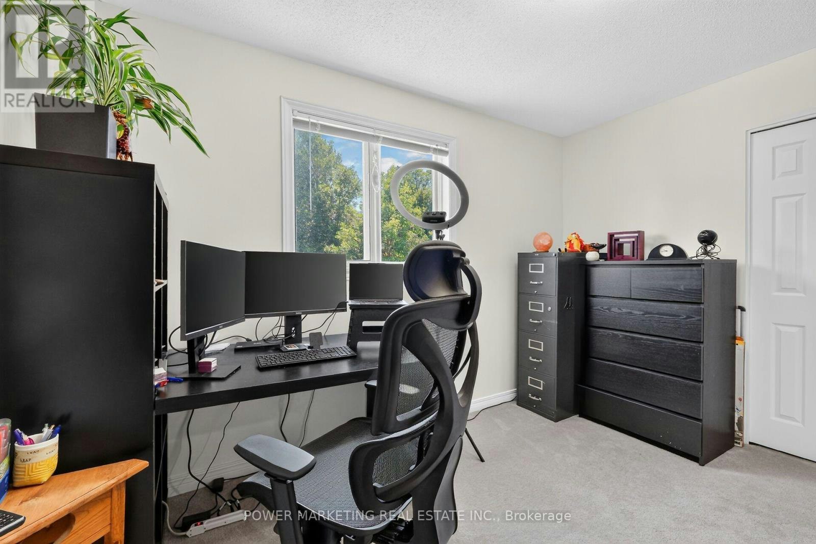 6886 Edgar Brault Street, Ottawa, ON, K1C 1L7 - 31