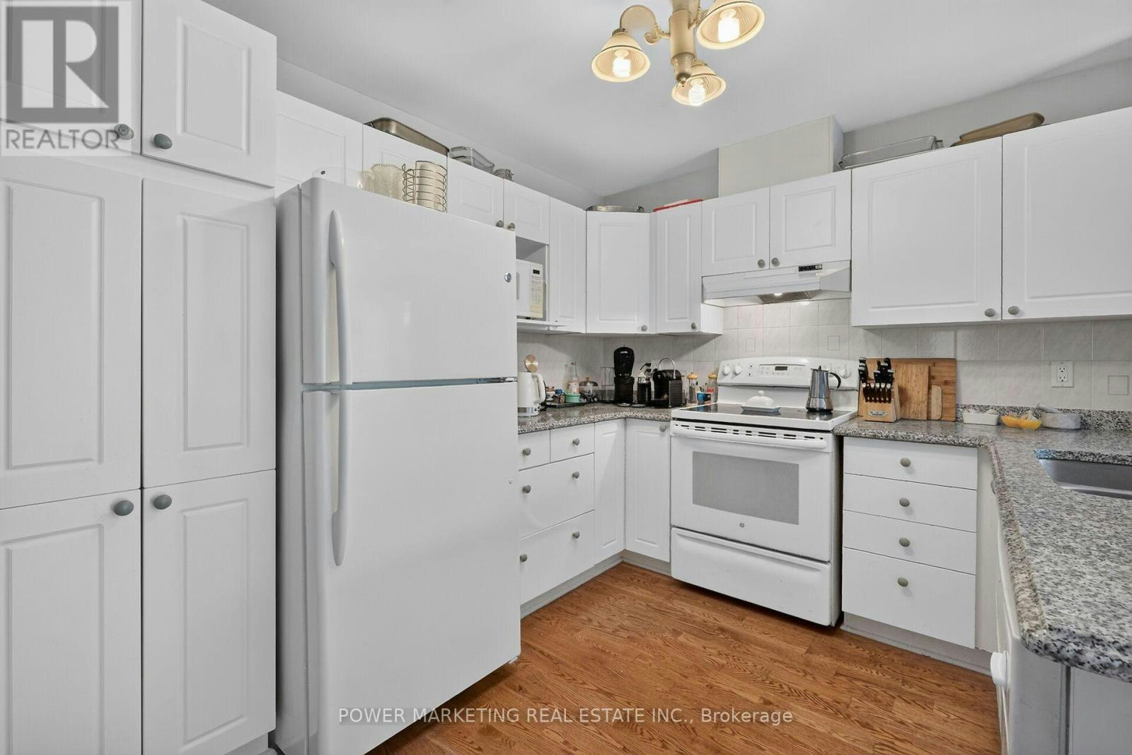 6886 Edgar Brault Street, Ottawa, ON, K1C 1L7 - 17